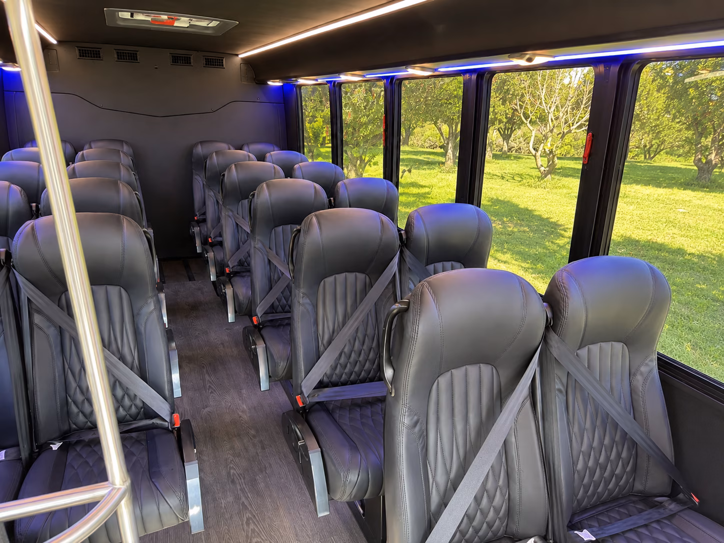 bachelor and bachelorette party bus rentals in yakima washington