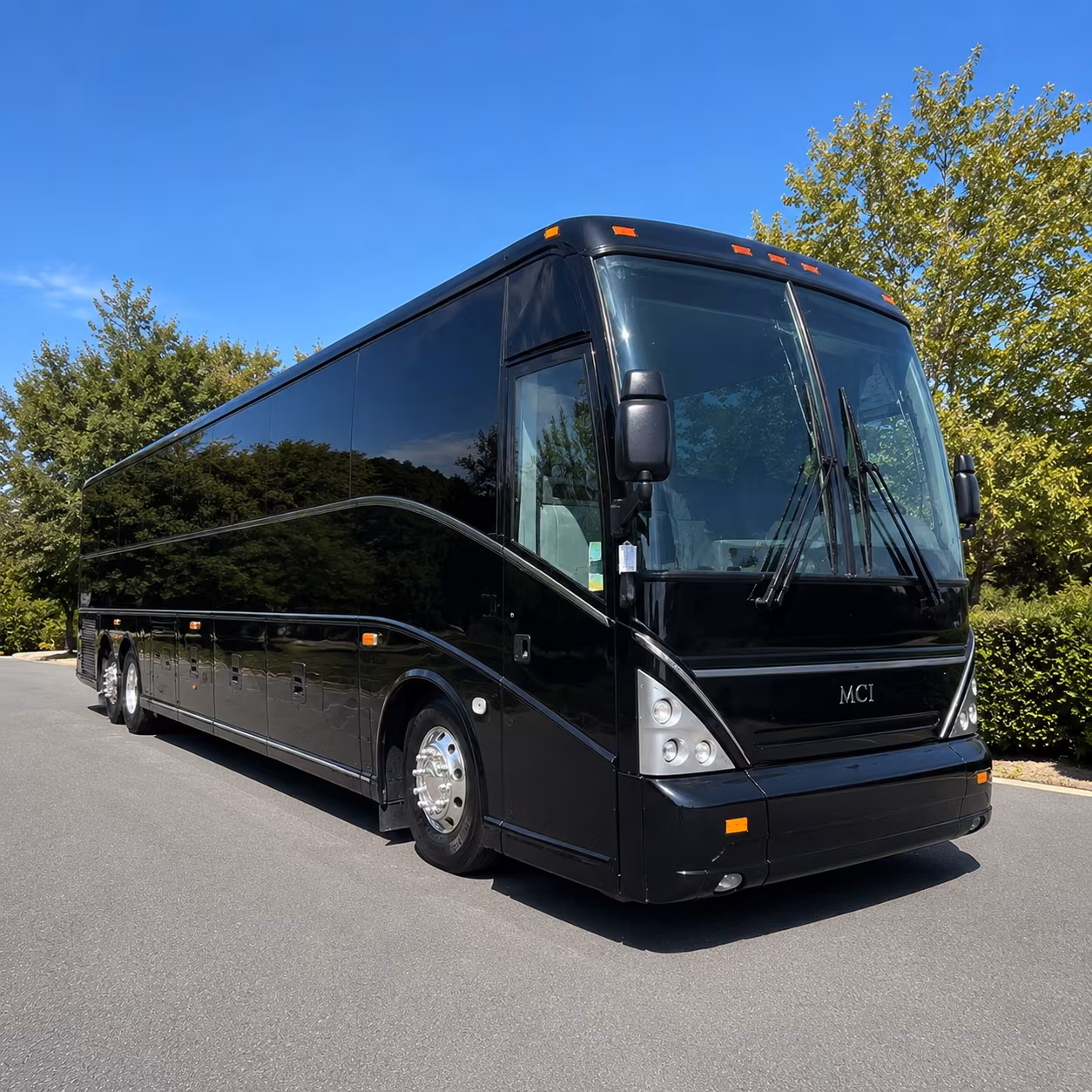 employee shuttle buses between yakima and the tri cities corridor