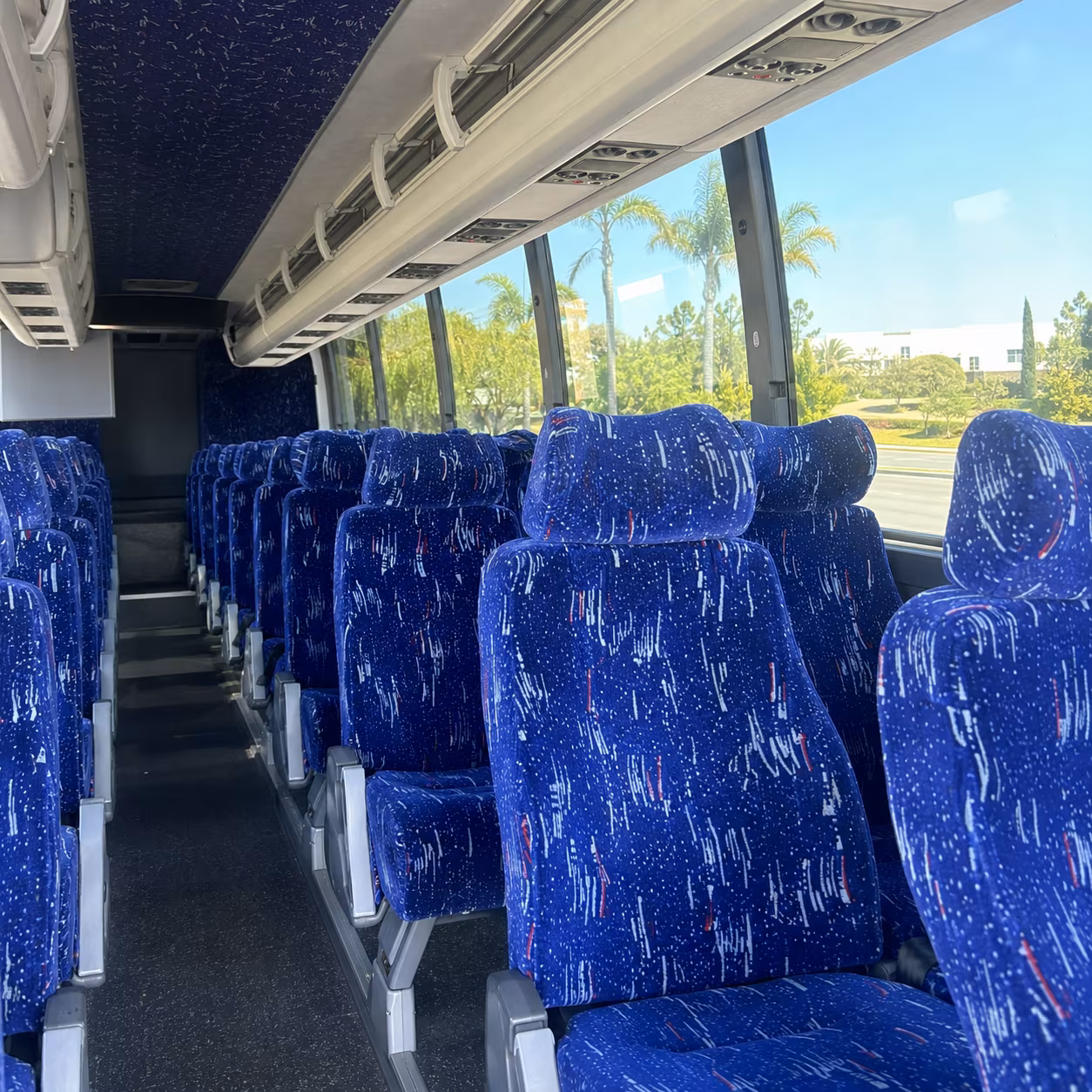 long distance bus trips from yakima to portland and the oregon coast