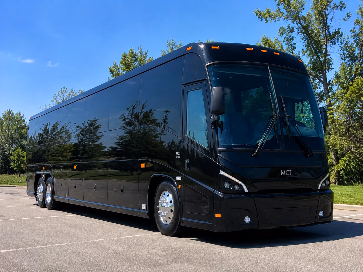 shuttle buses for yakima area federal agency government office teams
