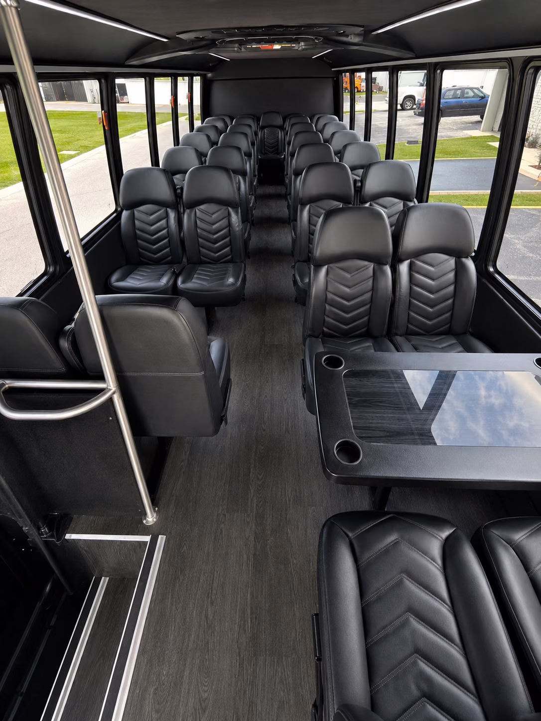 yakima 20 passenger minibus interior