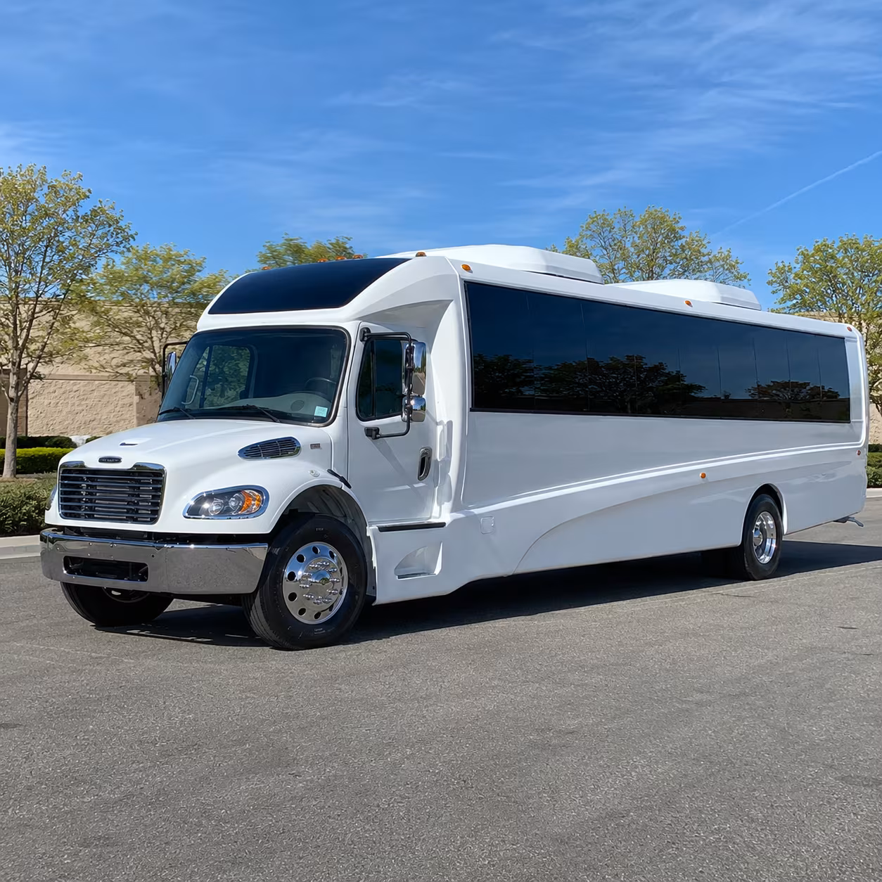 yakima 25 passenger minibus
