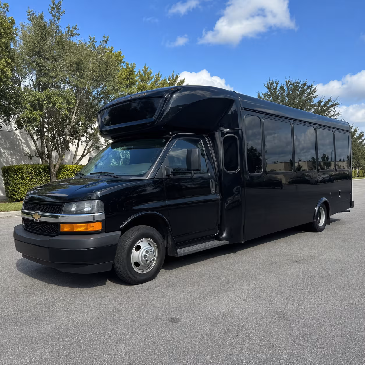 yakima speedway racing events party bus rental